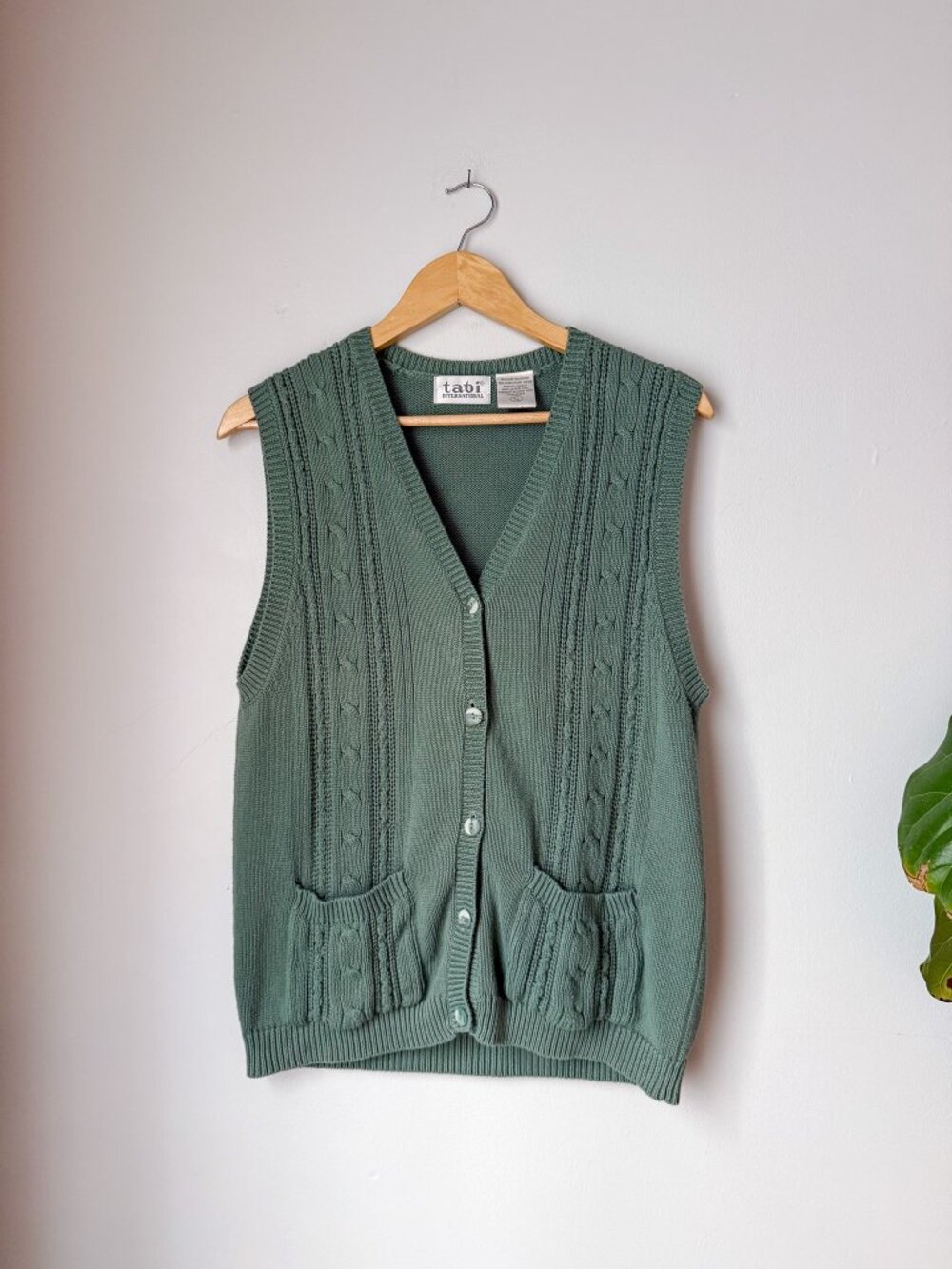 Vintage Tabi International Cable Knit Sweater Vest Sage Green Medium